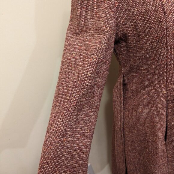 VINTAGE wool trench coat, burgundy tweed, burgundy lining - Picture 9 of 15